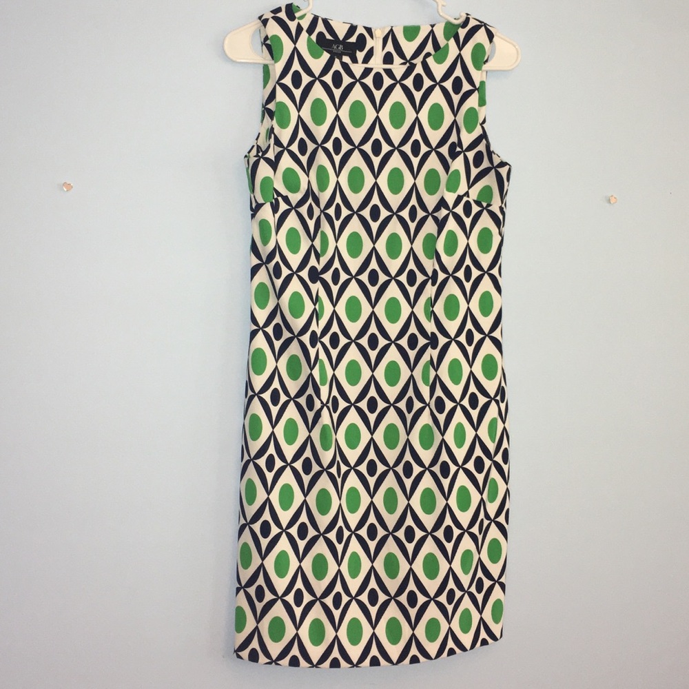 CLOSET CLOSING! AGB sz 6 sheath dress, EUC